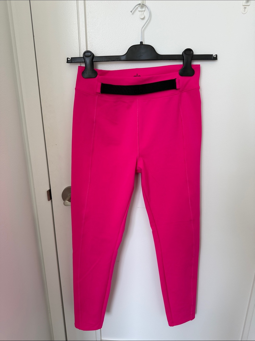 Women’s Hot Pink ALO PANTS